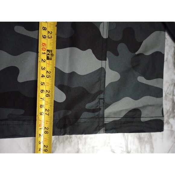 NWT Champion Lightweight Black/Grey Camo Waterproof Windbreaker Jacket Size L - Picture 11 of 12